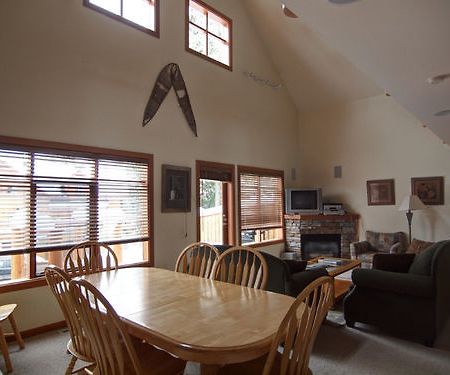 Mountain Town Properties The Lofts 7 Rossland Exteriör bild